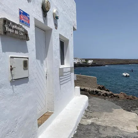 Apartment Seaside Piscina Natural Salinas *