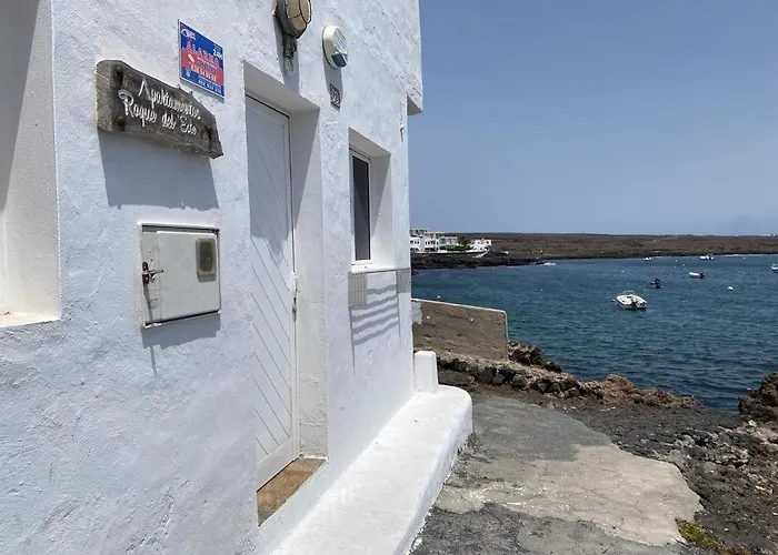 Апартаменты Seaside Piscina Natural Salinas *